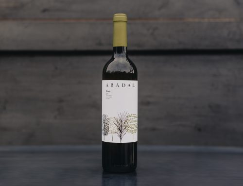 L’Abadal Blanc, Vinari d’Or al Millor Vi de la DO Pla de Bages i Vinari de Plata en la categoria de Blancs Joves