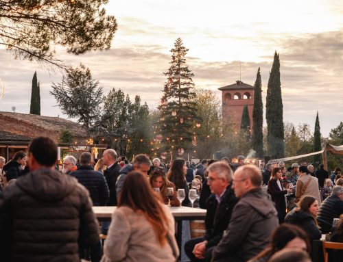 El vino, la gastronomía y la Navidad brillan en la octava edición del Abadal Wine Experience & Christmas Market